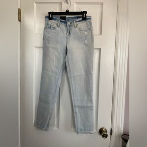 Blank NYC The Ludlow Crop Girlfriend jeans